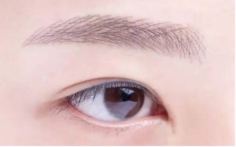 廣州利美康醫(yī)療美容門診部的醫(yī)生是專業(yè)且備受推崇的嗎？