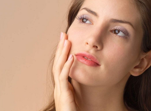 2023濟(jì)南川字紋玻尿酸填充正規(guī)醫(yī)生排行榜TOP10強(qiáng)(劉振中、李文德、郭俊龍多次上榜，技術(shù)水平高)