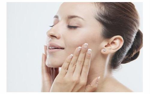 2023廣州膠原蛋白填充豐面部專家排行榜前十名(張金明、楊海燕、謝詩(shī)涓這些醫(yī)生均有上榜)