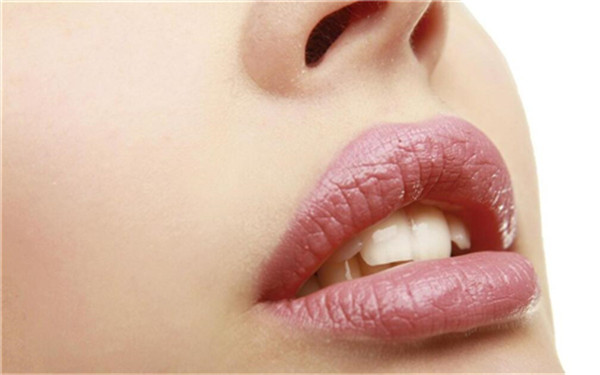 2023宜昌黑臉娃娃去黑頭權(quán)威醫(yī)生上榜前10名(羅甜甜、沈涵、何德年強勢領(lǐng)銜)