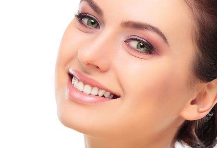 2023湖南去眼袋紋專家前10位排名(羅滔、李高峰、譚軍價(jià)格童叟無(wú)欺)