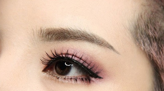 重慶雙眼皮修復(fù)醫(yī)生排名Top3，專家推薦：曹呂梅、胡金香、王振榮，修復(fù)技藝高超！