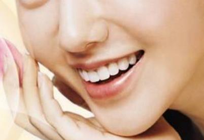 廣州豐胸醫(yī)生名單公布！有曾立、許揚(yáng)濱、張毅等3位大咖力薦！