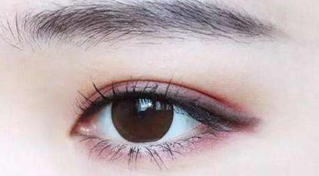 上海九院雙眼皮手術(shù)專家推薦，5位口碑非常好權(quán)威大師全面盤點！附詳細費用表參考。