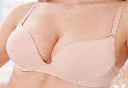 上海哪家醫(yī)院的玻尿酸隆鼻效果好，安全可靠？