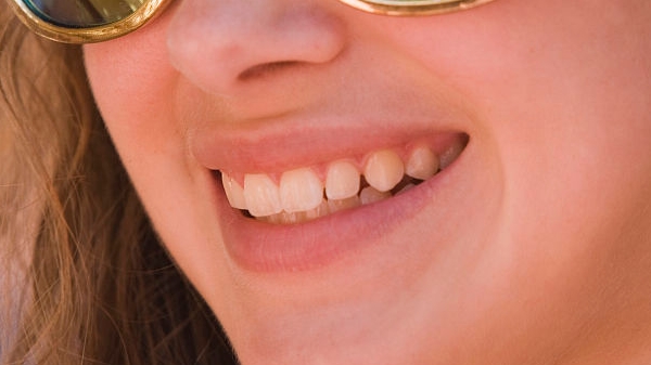 2023上海自體脂肪注射豐臀正規(guī)專家前十名(岳偉、董佳生、吳倩成功案例很多)