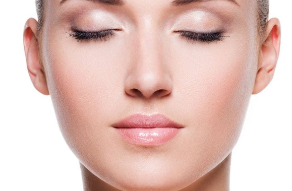 2023太原硅膠植入去法令紋在榜名單前十位醫(yī)生(閆存鎖、姜春生、劉麗娜廣受網(wǎng)友好評!)