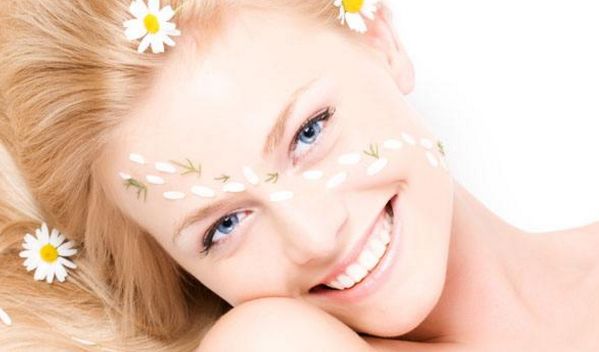 在杜園園修復(fù)雙眼皮上有哪些醫(yī)生資料介紹？手術(shù)收費(fèi)是多少？有哪些案例一覽？