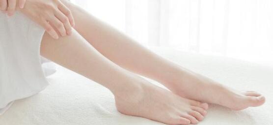 成都豐胸失敗修復(fù)專家介紹&好評(píng)整形醫(yī)生推薦