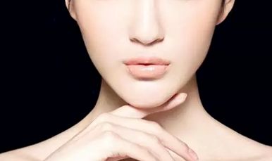 八大處楊慶華的技術(shù)靠譜嗎？能不能滿足縮胸、隆胸、雙眼皮等需求？