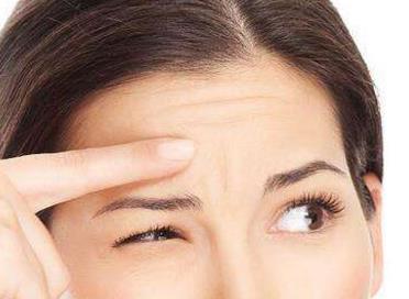 2023西安自體脂肪移植豐額頭正規(guī)醫(yī)生口碑前十強(qiáng)(翟楊、陳杰、劉兵了解下)