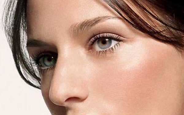 北京八大處欒杰醫(yī)生做縮胸價(jià)格和預(yù)約方式詳解