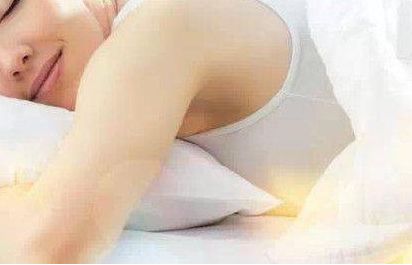 上海九院王梓割雙眼皮的效果如何？手術(shù)費(fèi)用一覽自查附醫(yī)生簡(jiǎn)介