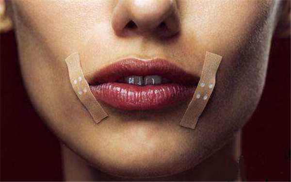 2023杭州激光射頻去痘坑權(quán)威醫(yī)生排名TOP10(黃臺(tái)曼、曹世華、湯宋佳口碑一比一強(qiáng))