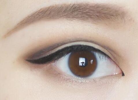 朱石江隆鼻整形效果引人矚目，多名患者實踐案例見證醫(yī)生專業(yè)水準！價目表及接診地點一覽供參考