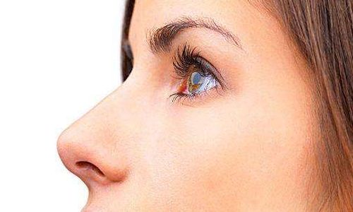 上海九院隆鼻修復(fù)價格如何？醫(yī)生推薦：張路、戴傳昌預(yù)約效果好嗎？