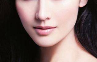 2023昆明點(diǎn)陣激光去頸紋醫(yī)生在榜名單前10名(張慶森、王濤平、陳玉瓊是否信得過(guò))