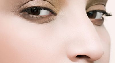 姜世熙醫(yī)生是韓國黃金G整形外科醫(yī)院的坐診專家嗎？