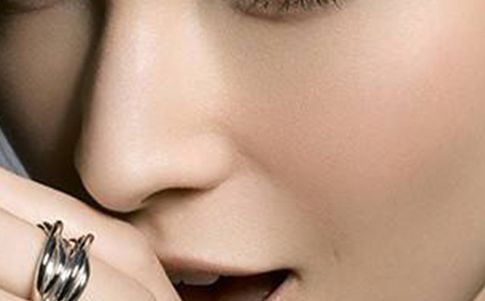 南寧自體豐胸醫(yī)院排名，哪家好選擇最靠譜？