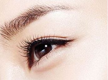 上海哪家醫(yī)院的玻尿酸隆鼻效果好？