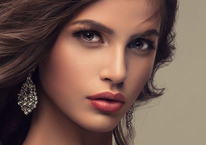 ?？谟心募裔t(yī)院做眼袋效果好且價(jià)格適中？