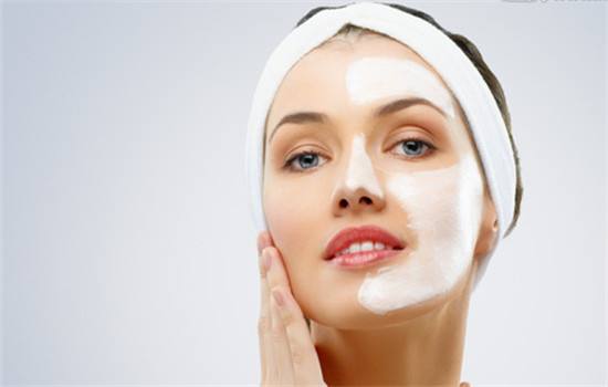 2023成都哺乳胸部下垂豐胸正規(guī)專家排行榜前十位(于花蕾、周儀、李輝全城熱門口碑醫(yī)生推薦)