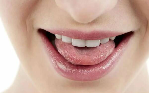 2023武漢精雕無(wú)痕祛眼袋正規(guī)醫(yī)生排名榜前十名(姚翠英、何展宏、寇德強(qiáng)這幾家排名靠前)