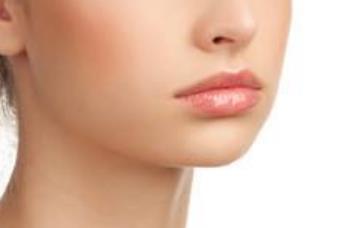 2023深圳瘦臉面部吸脂術(shù)醫(yī)生口碑TOP10強(孫文強、江小雷、宮靜實力不俗，備受喜愛！)