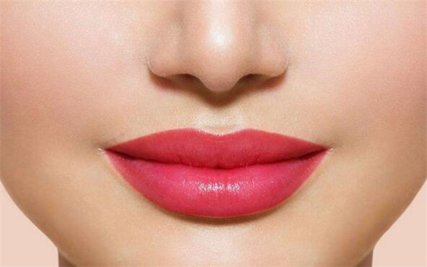 2023菏澤注氧豐胸專家強(qiáng)榜前10名(劉育鳳、劉育鳳、耿海英實(shí)力和擅長(zhǎng)大有不同)