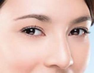 佛山豐胸醫(yī)生最新排名揭曉！搶先了解入選醫(yī)生，找到你理想中的專家