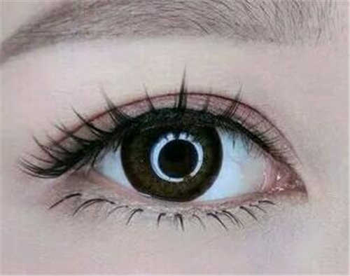 上海乳房整形專家，這些醫(yī)生排名前十！