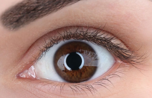 青島伊美爾整形醫(yī)院李美玲的激光美容技術(shù)評(píng)估