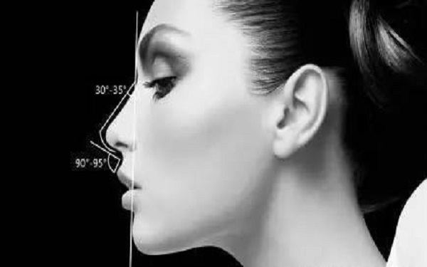 烏魯木齊雍禾醫(yī)院的信譽(yù)如何？石能醫(yī)生的技術(shù)水平怎么樣？附胡須種植的親身經(jīng)歷分享