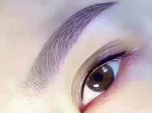 舒茂國(guó)割雙眼皮，暢享自然媚眼，眼前桃花不斷綻放！