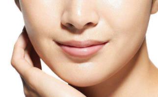 2023柳州射頻激光去面部皺紋專家在榜清單前10強(梁軍靈、邱海林、金駿昊匹配風(fēng)格展現(xiàn))