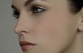 鄭州哪家醫(yī)院墊鼻子好？2023最新綜合排名及專家點評