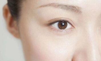 豐胸大師萬連壯手術有何特點？全國胸部整形屆何以封其第幾？坐診醫(yī)院詳細介紹！