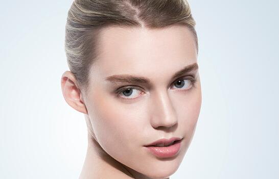 廣州整形醫(yī)生榜單！權(quán)威盤點(diǎn)十位專業(yè)鼻部整形醫(yī)師，明星級(jí)醫(yī)生隆鼻收費(fèi)究竟如何？