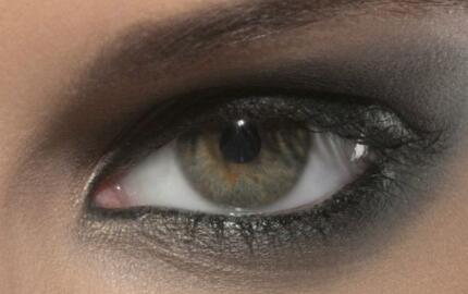 怎樣才能讓張姣姣擁有漂亮的雙眼皮？醫(yī)生的評(píng)價(jià)、推薦的醫(yī)院和參考價(jià)格上的建議