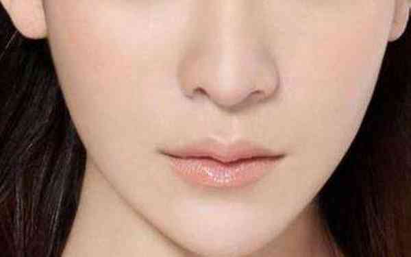 醫(yī)生技術(shù)如何？丁洪如的雙眼皮手術(shù)評(píng)價(jià)與醫(yī)院預(yù)覽！