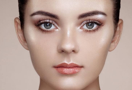 2023重慶精微無痕豐胸醫(yī)生口碑榜前十強(洪政槿、陳 倩、茍磊干貨指南收藏！)