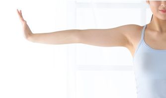 寧波高新區(qū)嘉萊美醫(yī)療美容診所的醫(yī)生團隊具備何種資質(zhì)？