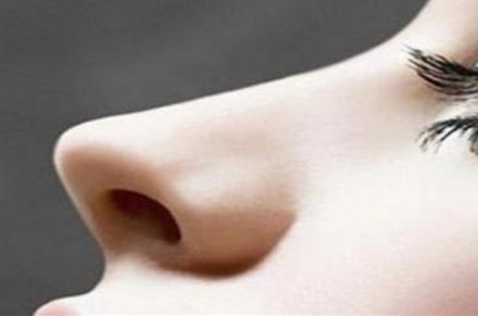 誰(shuí)是樸宰鉉醫(yī)生？專(zhuān)攻哪個(gè)醫(yī)院皮膚科？