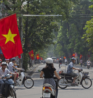 小腹凸起原因及改善方法分享