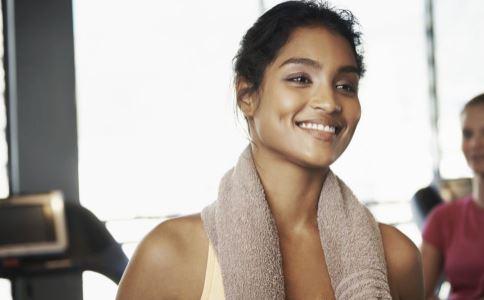 肚子的游泳圈怎么去掉