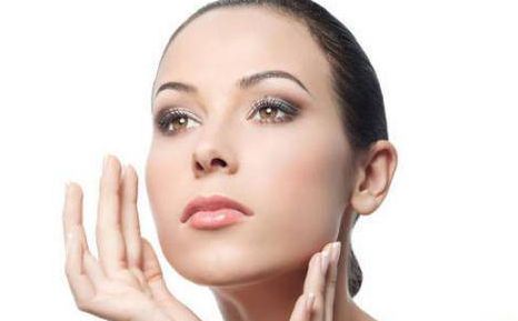 隆鼻手術(shù)后是否容易留下疤痕？假體隆鼻有自然逼真效果嗎？