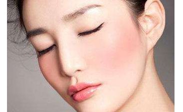 光子嫩膚與激光祛痘：哪個(gè)更適合？