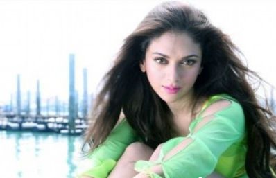 雙眼皮修復(fù)手術(shù)特點(diǎn)及相關(guān)注意事項(xiàng)詳解