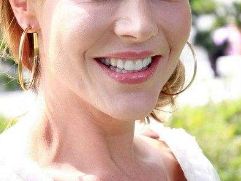 眼袋整形手術(shù)費用及去除后是否有風(fēng)險