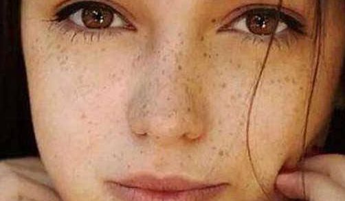 夏季必備！讓女性肌膚養(yǎng)成白皙的秘訣揭秘